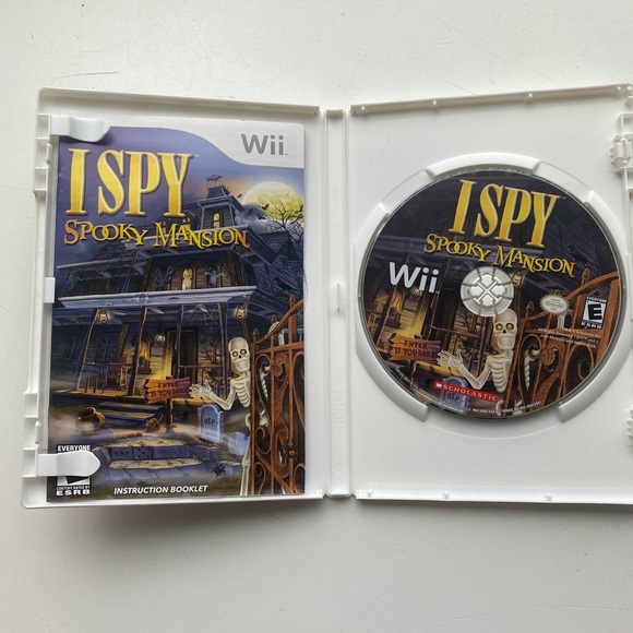 I SPY Spooky Mansion Wii game - Picture 3 of 4